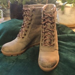 Sorel Lexie Wedge 7.5 38.5 new in original box